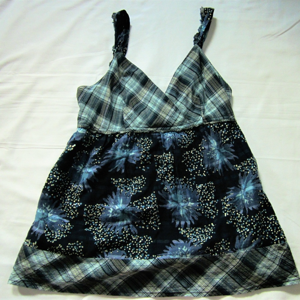 Calvin Klein M Blue Plaid/Floral Adjustable Strap - Picture 5 of 5